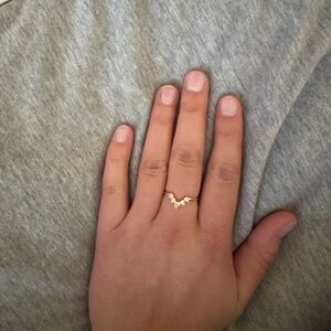 Elegant Gold Women's Ring- size 9